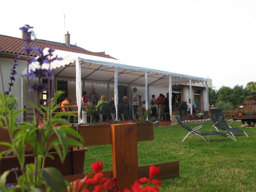 Hotel Restaurant De L'Abbaye Clairvaux エクステリア 写真